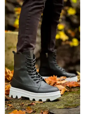 Omarı Yüksek Tabanlı Siyah Beyaz Postal Bot