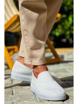 Omarı Yüksek Taban Bağcıksız Beyaz Triko Günlük Erkek Ayakkabı