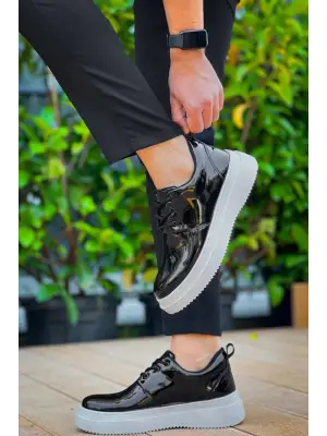 Omarı Siyah Rugan Bağcıklı Günlük Erkek Ayakkabı