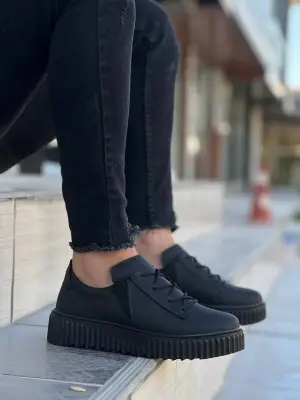 Siyah Cilt Yüksek Taban Bağcık Detaylı Lastikli Günlük Erkek Ayakkabı