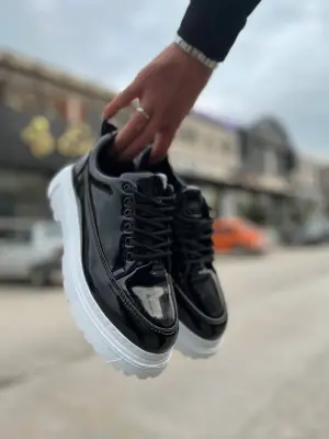 BR-702 Benorra Siyah Rugan Günlük Erkek Ayakkabı