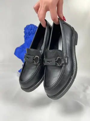 Modern Günlük Kadın Babet