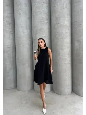 Zarif Çan Kısa Elbise