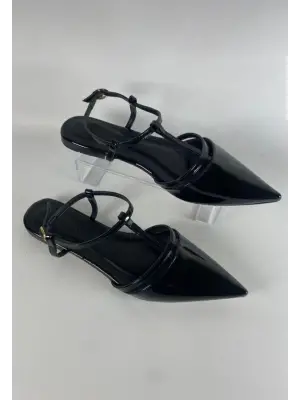 Siyah Rugan Babet Ayakkabı Kadın Giyim