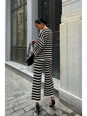 Omarı Çizgili Straight Fit Pantolon Takım