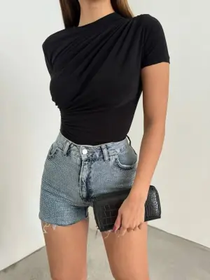 Çapraz Büzgülü Kısa Kol Sandy Bluz  -Siyah