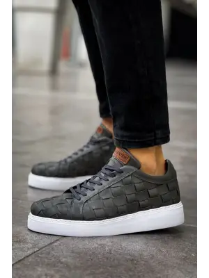 Omarı Şık ve Rahat Antrasit Erkek Ayakkabı