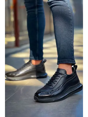 Omarı Modern ve Şık Siyah Erkek Ayakkabı