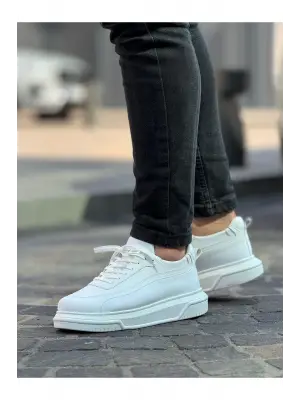 Omarı Hafif ve Şık Beyaz Erkek Sneaker