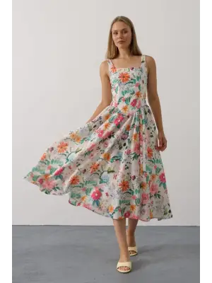 Omarı Pembe Çiçek Desenli Askılı Elbise