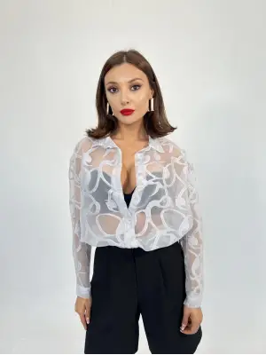 Omarı Çiçek Desenli Gömlek: Yazın Şıklığını Yakala