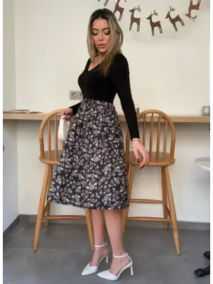 Omarı Çiçek Desenli V Yaka Uzun Kollu Kadın Elbise