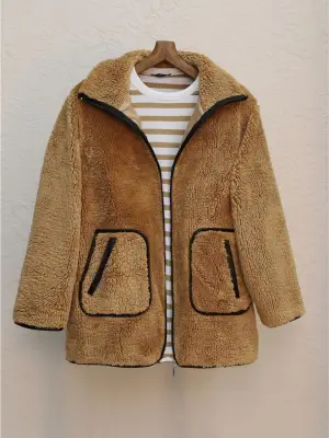 Tarçın Çift Cepli Fermuarlı Astarlı Peluş Mont Kadın Giyim