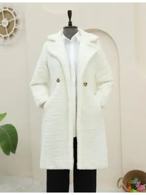 Çift Düğmeli Astarlı Yan Cepli Peluş Kaban -Ekru