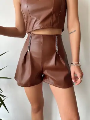 Kahve Deri Şort Kadın Giyim