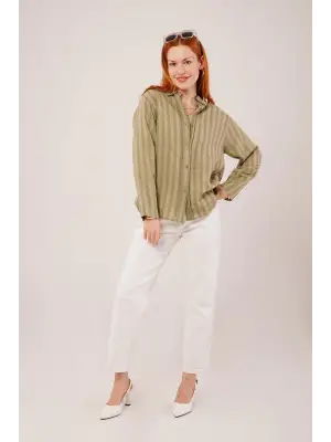 Omarı Yeşil Gömlek Çizgili Düğmeli Moda Parçası