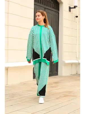 Yeşil Çizgili Bisiklet Yaka Triko Takım Kadın Giyim