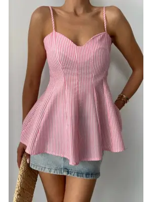 ÇİZGİLİ GOFRE ASKILI PENS DETAYLI BLUZ - Pembe