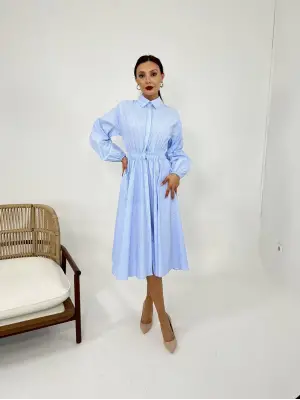 Omarı Şık ve Rahat Çizgili Elbise