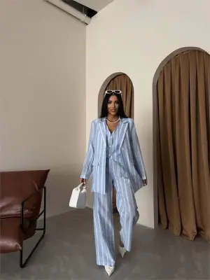 Omarı Mavi Çizgili Keten Takım