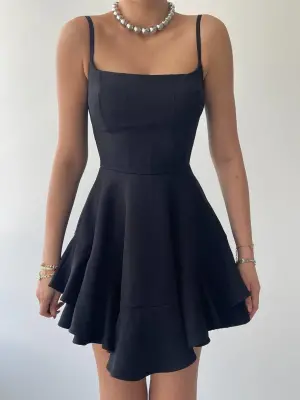 Common İp Askılı Elbise