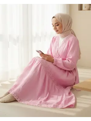 Dantel Detaylı Bağlamalı Kolu Lastikli Kraş Etekli Takım  -Pembe