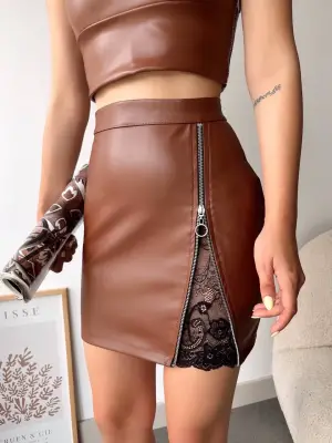 Dantelli fermuarlı deri etek kahve w24598