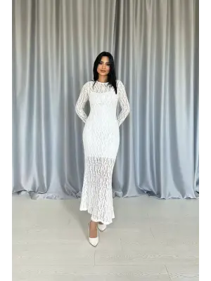 Omarı Zarif Dantelli Uzun Kollu Elbise Modelleri