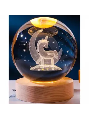 Dekoratif Ay İçinde Unicorn Tasarımlı Ahşap Altlıklı Işıklı Cam Küre Cam:8cm Ahşap:2cm Büyük Boy