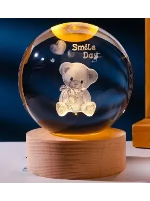 Dekoratif Ayıcık Tasarımlı Ahşap Altlıklı Işıklı Cam Küre Cam:6cm Ahşap:2cm