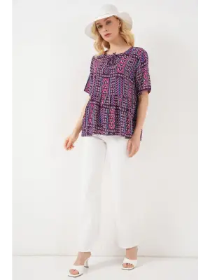 Modern Desenli Kısa Kol Bluz Bordo