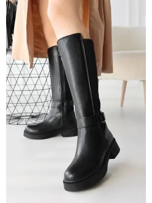 Siyah Cilt Çizme Kadın Giyim