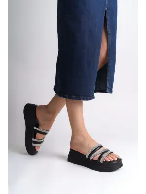 Modern Şeritli Topuklu Terlik