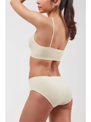 Modern İnce Askılı Dikişsiz Ten Büstiyer