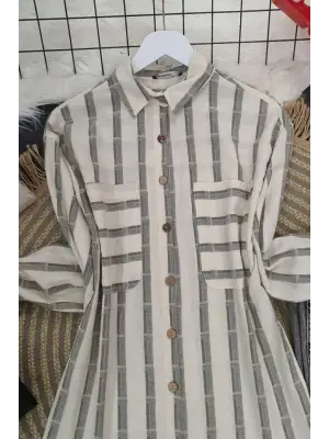Zarif Püsküllü Gömlek