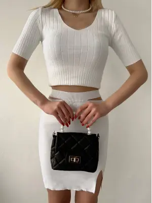 Etekli triko takım beyaz t23107