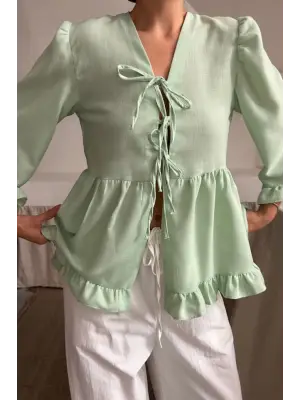 Omarı Fırfır Detaylı Yeşil Keten Bluz - Önden Bağlamalı