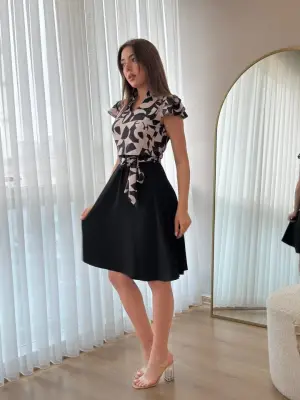 Omarı Fırfır Detaylı Mini Kloş Elbise