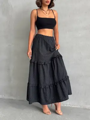 Fırfırlı brodeli astarlı uzun etek siyah s255047