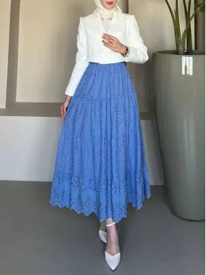 Mavi İşlemeli Katlamalı Etek Kadın Giyim