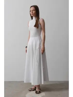 Fiyonk Kloş Etek - Beyaz