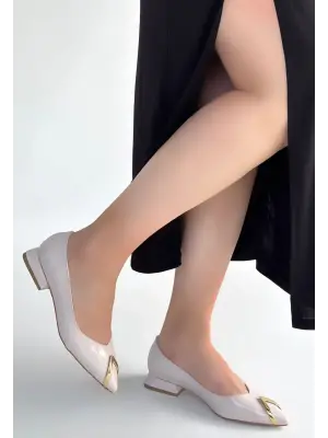 Bej Rugan Babet Ayakkabı Kadın Giyim