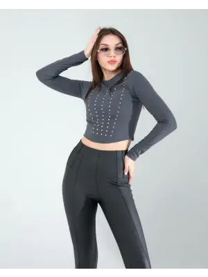 Çarpıcı Taş Detaylı Body