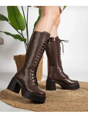 Guay Kahverengi Cilt Bağcıklı Topuklu Çizme