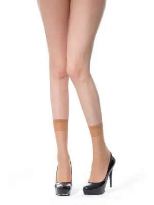 Omarı Yumuşak ve Esnek 15 Denye Çorap Seti