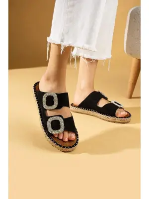 Omarı Siyah Nubuk Tokalı Terlik