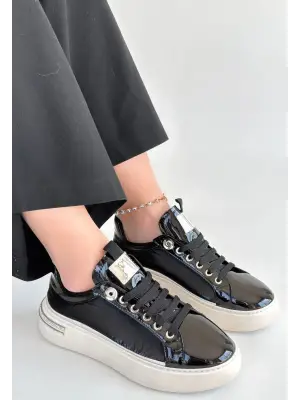 Hley Siyah Rugan Paraşüt Detaylı Bağcıklı Spor Ayakkabı