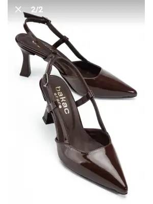 Hoost Kahverengi Rugan Topuklu Ayakkabı