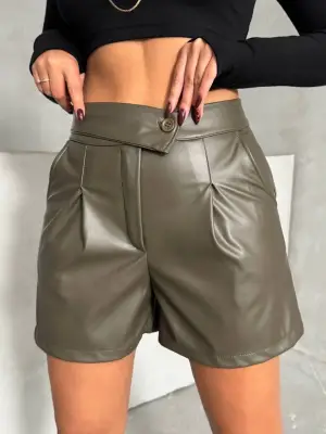 Yeni Trend Pileli Şort