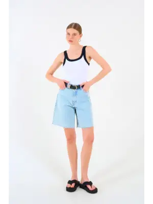 Şık Beyaz-Siyah İki Renkli Atlet